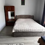 у лариси Apartment *