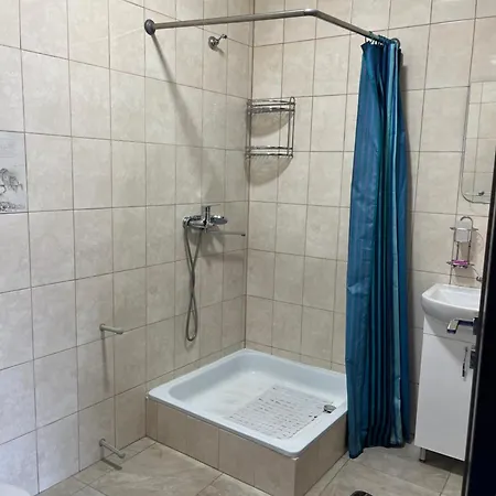 у лариси Apartment *
